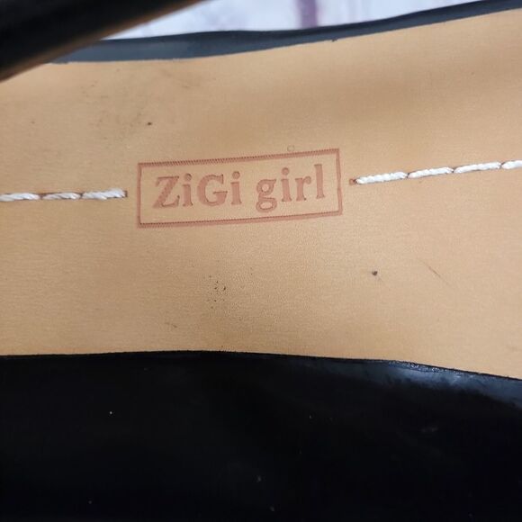 Z Gold Black ZiGi Girl Chained Platform Stiletto Sock Boots - Picture 9 of 14